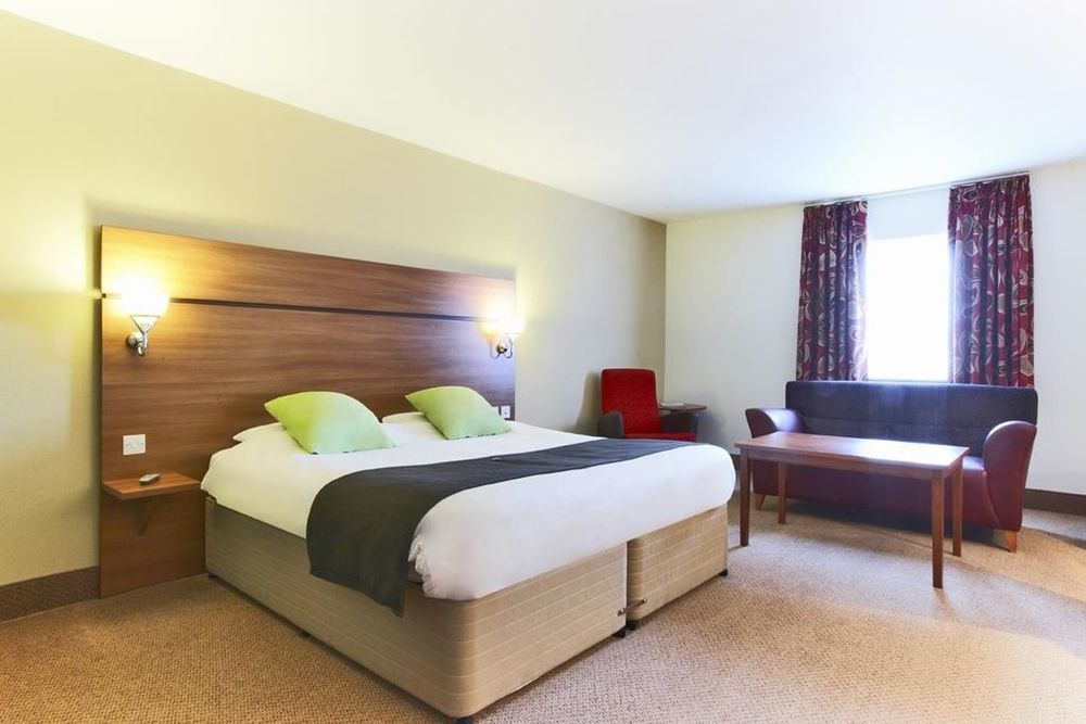 Premier Inn Glasgow Braehead Chambre photo