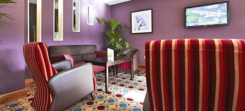 Premier Inn Glasgow Braehead Extérieur photo